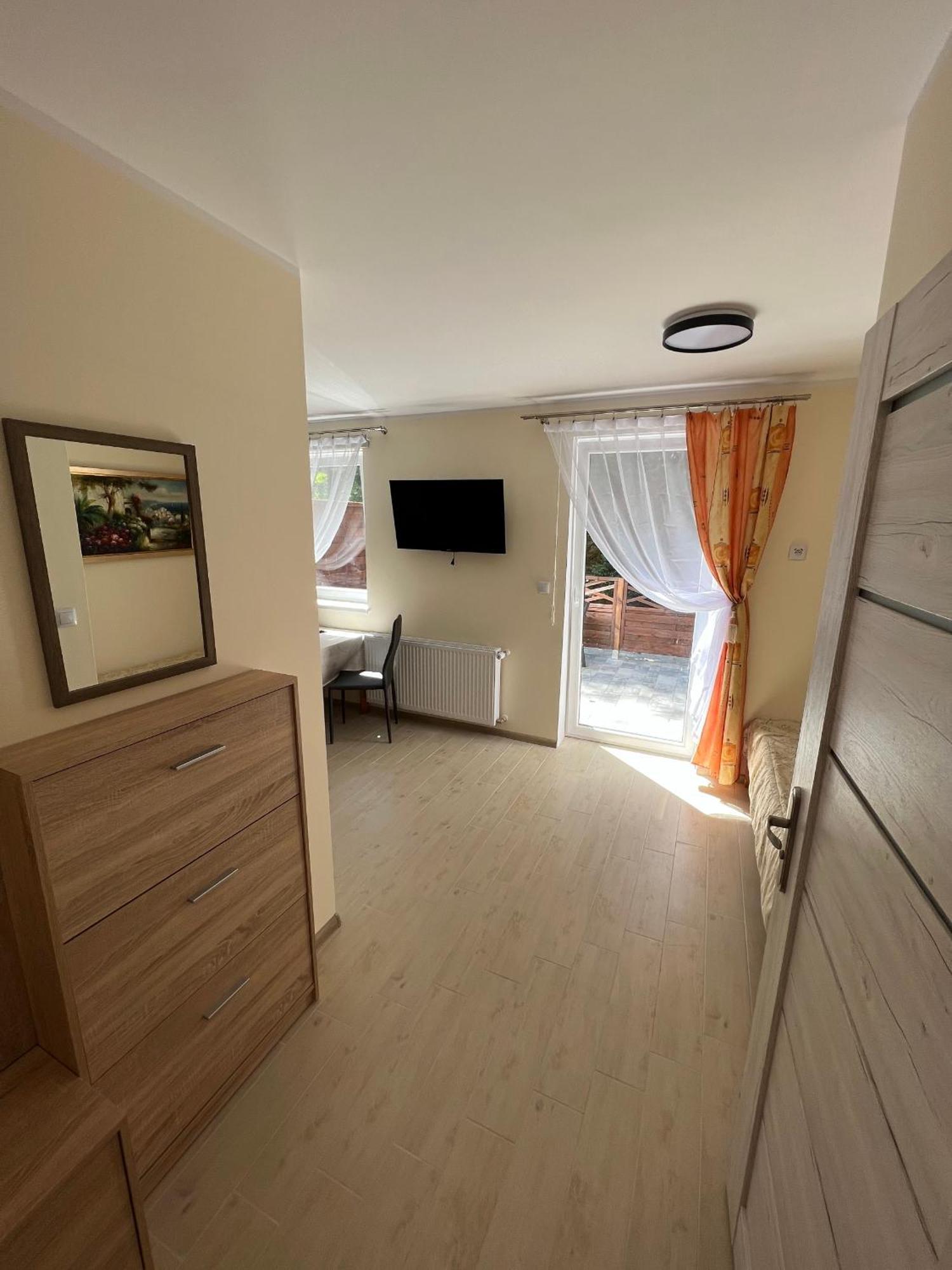 Dom Goscinny Morski Krysztal & Lotos Homestay Pobierowo