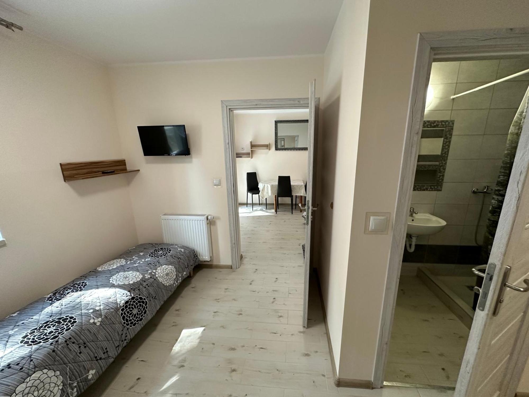 Dom Goscinny Morski Krysztal & Lotos Homestay Pobierowo